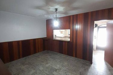 Casa &agrave; venda - 300m&sup2; - Alvin&oacute;polis