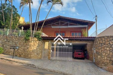 Casa &agrave; venda - 400m&sup2; - Vila Giglio