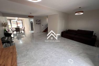 Casa &agrave; venda - 349m&sup2; - Vila Esperia Ou Giglio