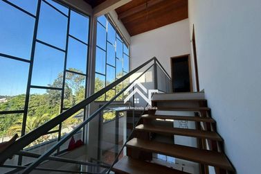 Casa &agrave; venda - 320m&sup2; - Jardim Paulista