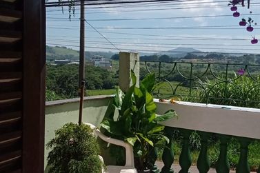 Casa &agrave; venda - HORTENCIA