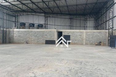 Sal&atilde;o Comercial para alugar - 1215m&sup2; - Jardim Brogot&aacute;