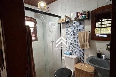 Casa para alugar - 180m&sup2; - Vila Petr&oacute;polis