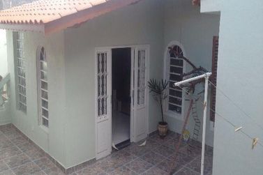 Casa &agrave; venda - 360m&sup2; - Alvin&oacute;polis