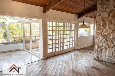 Casa &agrave; venda - 900m&sup2; - Vila Petr&oacute;polis