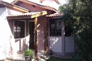 Casa &agrave; venda - 256m&sup2; - Rosario