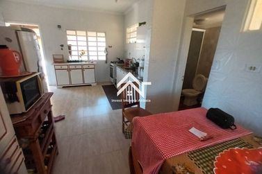 Ch&aacute;cara &agrave; venda - 1380m&sup2; - Ch&aacute;caras Fern&atilde;o Dias
