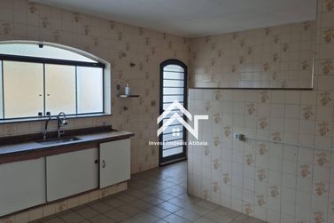 Sala Comercial para alugar - 260m&sup2; - Centro