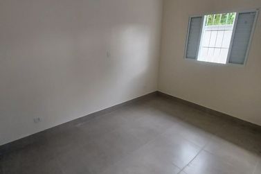Casa para alugar - 55m&sup2; - LOTEAMENTO JARDIM MORUMBI