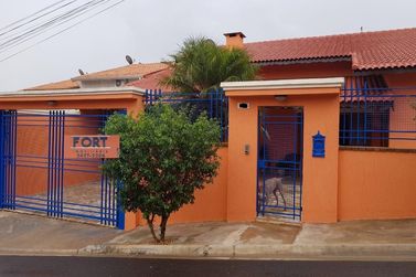 Casa &agrave; venda - 311m&sup2; - Vila Olga