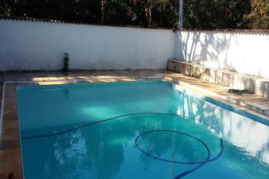 Ch&aacute;cara &agrave; venda - 2160m&sup2; - Jardim dos Pinheiros