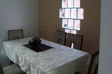 Casa &agrave; venda - 300m&sup2; - NOVA CEREJEIRA
