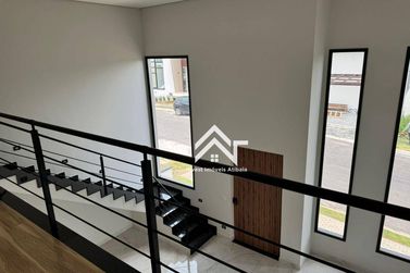 Casa &agrave; venda - 284m&sup2; - Laranja Azeda