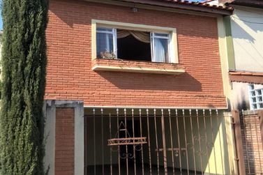 Casa &agrave; venda - 127m&sup2; - JD ALVIN&Oacute;POLIS