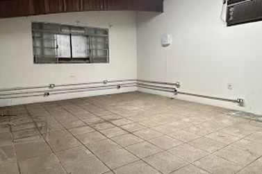 Sal&atilde;o Comercial para alugar - 658m&sup2; - Jardim Alvin&oacute;polis