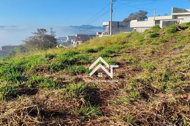 Terreno &agrave; venda - 200m&sup2; - Cachoeirinha