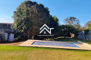Ch&aacute;cara &agrave; venda - 800m&sup2; - S&iacute;tio Santa F&eacute;