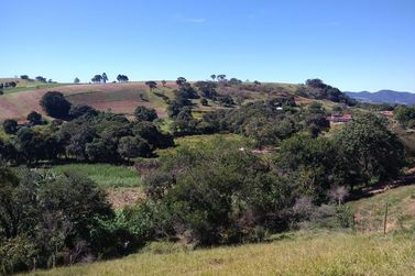 Terreno &agrave; venda - 2750m&sup2; - piuca