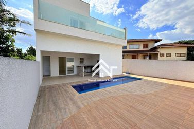 Casa &agrave; venda - 290m&sup2; - Jardim do Lago