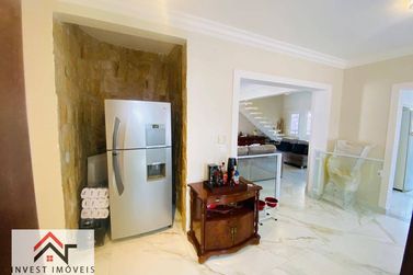 Casa &agrave; venda - 244m&sup2; - Jardim do Lago