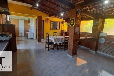 Ch&aacute;cara &agrave; venda - 700m&sup2; - Terra Preta