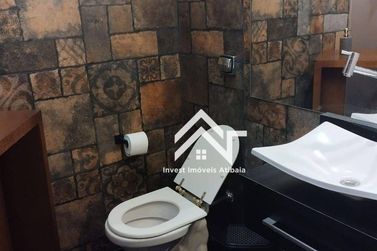 Casa para alugar - 200m&sup2; - Jardim dos Pinheiros