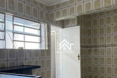 Apartamento &agrave; venda - 77m&sup2; - Centro