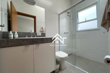 Casa &agrave; venda - 263m&sup2; - Condom&iacute;nio Shambala III