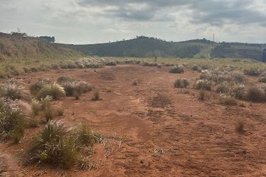 Terreno &agrave; venda - 3007m&sup2; - Loteamento Parque Serras de Atibaia I