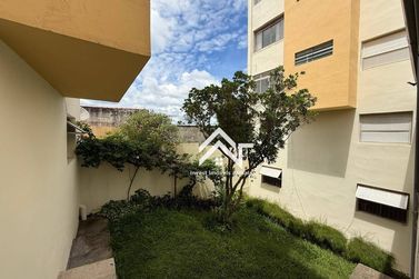 Apartamento &agrave; venda - 78m&sup2; - Centro