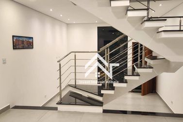 Casa &agrave; venda - 140m&sup2; - Jardim dos Pinheiros
