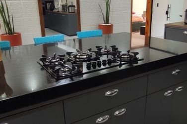 Casa &agrave; venda - 510m&sup2; - JARDIM SHANGRI-L&Aacute;