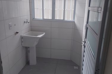 Casa para alugar - 68m&sup2; - LOTEAMENTO JARDIM MORUMBI