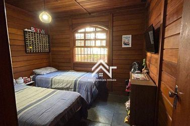 Casa para alugar - 180m&sup2; - Vila Petr&oacute;polis