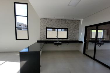 Casa &agrave; venda - JARDIM DOS PINHEIROS