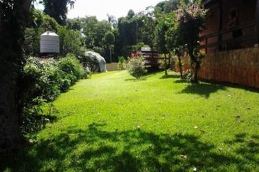 Ch&aacute;cara &agrave; venda - 420m&sup2; - Vale dos Pinheiros