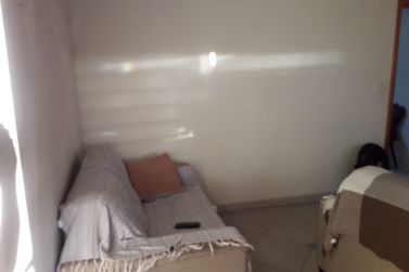 Casa &agrave; venda - 180m&sup2; - JARDIM CEREJEIRAS