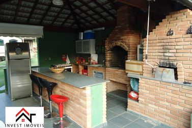 Casa &agrave; venda - 300m&sup2; - Itapetininga
