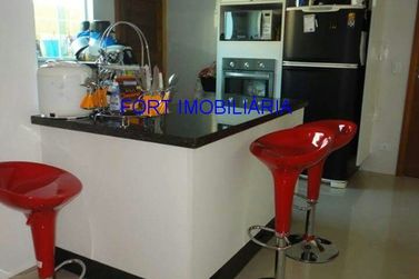 Casa &agrave; venda - 165m&sup2; - ITAPETINGA