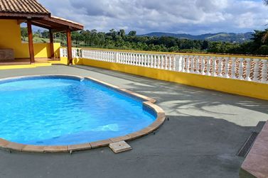 Casa para alugar - 183m&sup2; - Vila Petr&oacute;polis