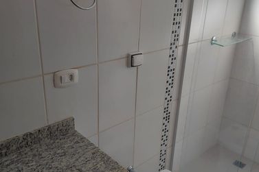 Apartamento para alugar - 80m&sup2; - ALVIN&Oacute;POLIS