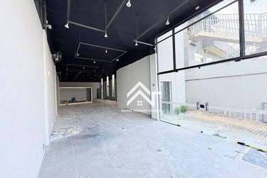 Sal&atilde;o Comercial para alugar - 400m&sup2; - Nova Atibaia