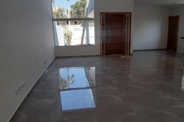 Casa &agrave; venda - 424m&sup2; - VILA ESPERIA OU GIGLIO