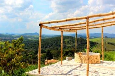 Ch&aacute;cara &agrave; venda - 260m&sup2; - Vit&oacute;ria R&eacute;gia