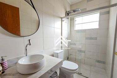 Casa &agrave; venda - 130m&sup2; - Jardim do Lago
