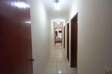 Casa &agrave; venda - 100m&sup2; - Jardim Brogot&aacute;