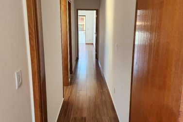 Casa &agrave; venda - 150m&sup2; - Jardim Jaragu&aacute;