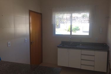 Apartamento para alugar - 65m&sup2; - JARDIM DOS PINHEIROS