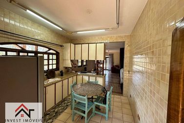 Ch&aacute;cara &agrave; venda - 216000m&sup2; - Joanopolis