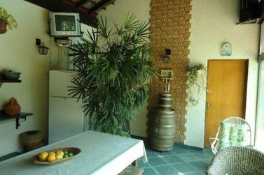 Casa &agrave; venda - 300m&sup2; - Condom&iacute;nio Shambala I